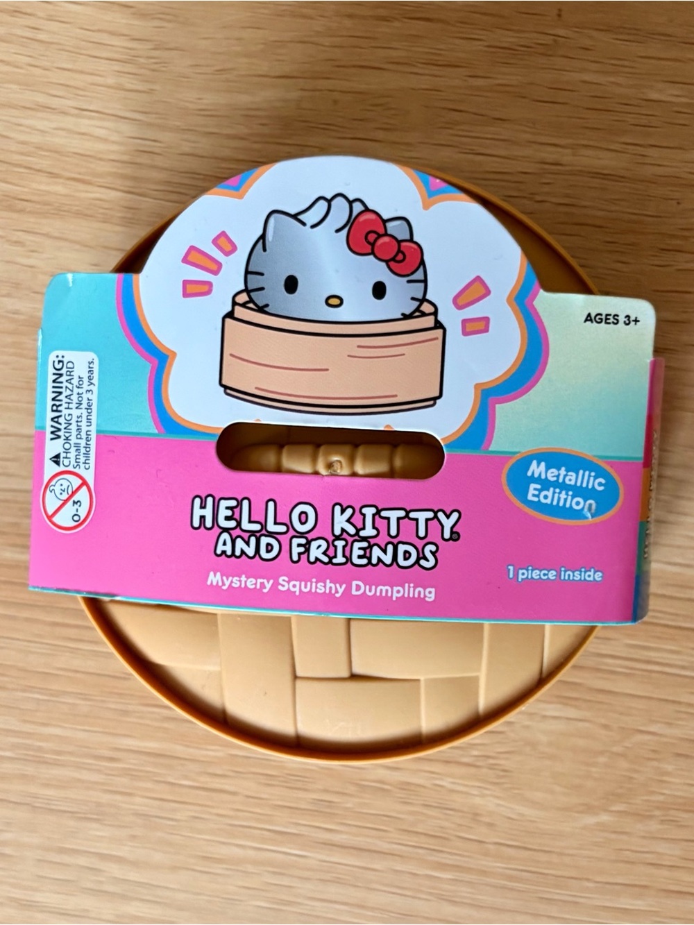 Hello kitty and friends mystery squishy dumpling